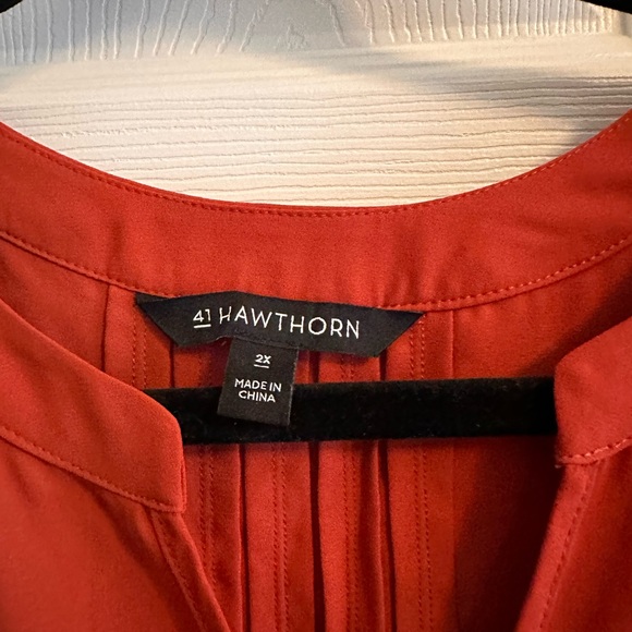 Split neck 3/4 sleeve burnt orange top - Picture 2 of 7